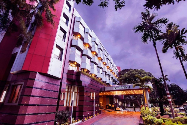 Gallery - Le Meridien Bangalore