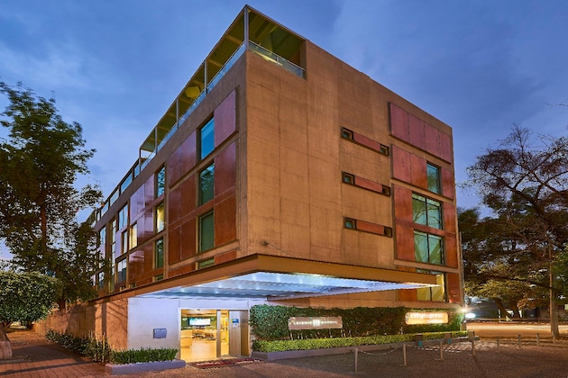 Gallery - City Suites Anzures