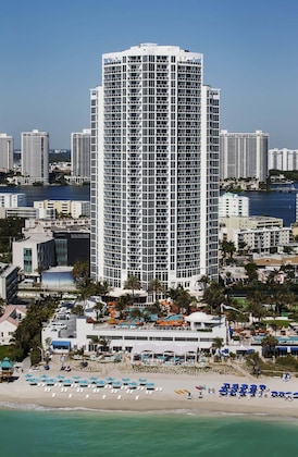 Gallery - Trump International Beach Resort Miami
