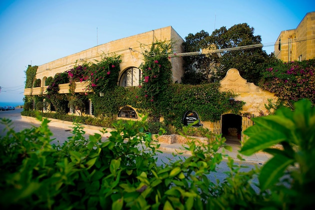 Gallery - Cornucopia Hotel