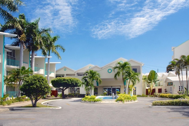 Gallery - Blue Horizon Hotel