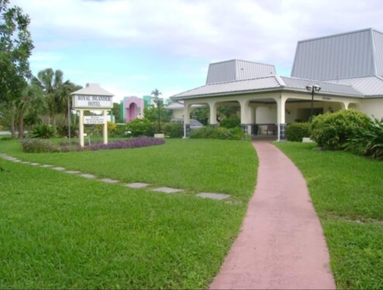 Gallery - Royal Islander Hotel