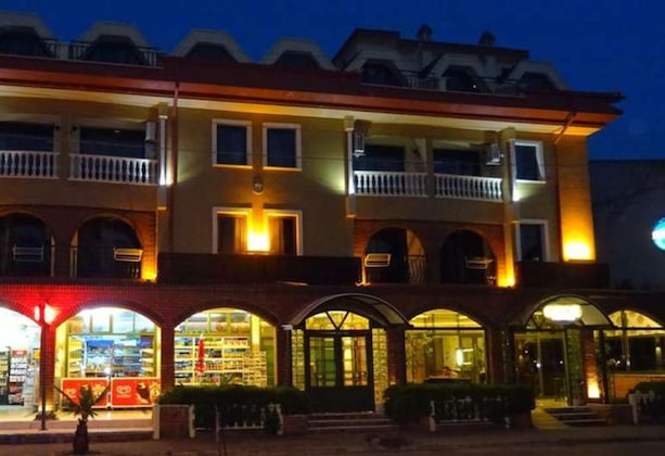 Gallery - Maxwell Holiday Club