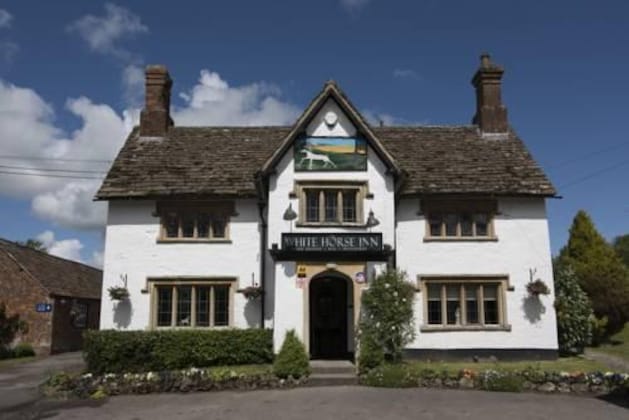 Gallery - The White Horse Inn