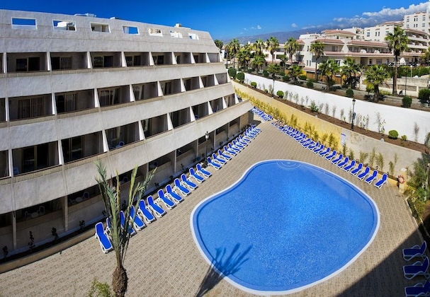 Gallery - Apartamentos Pirámides
