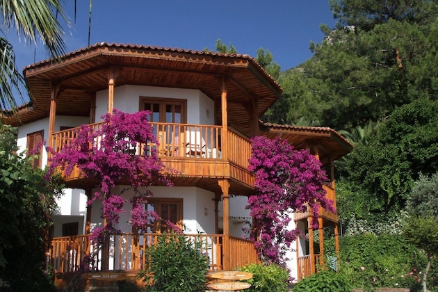 Gallery - Montana Pine Resort - All Inclusive