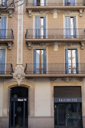Gallery - Vale Suites