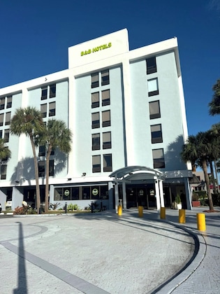 Gallery - B&B Hotel Miami Airport