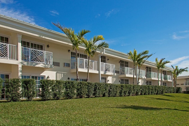 Gallery - Holiday Inn Express North Palm Beach-Oceanview By Ihg