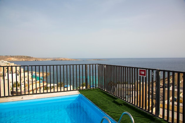Gallery - Relax Inn Hotel