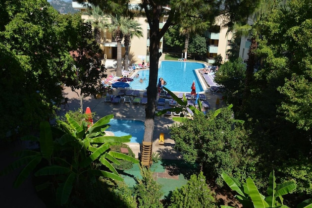 Gallery - Club Palm Garden Keskin