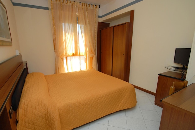 Gallery - Hotel Ristorante Baia Del Sorriso