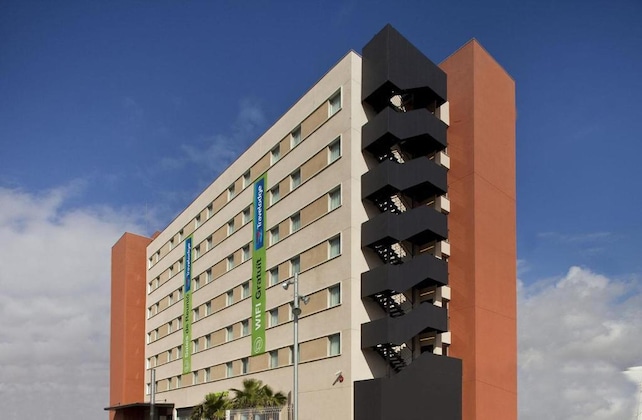 Gallery - Travelodge Barcelona Cornellà Fira