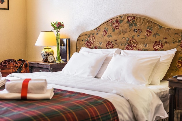 Gallery - Lancaster Court Hotel