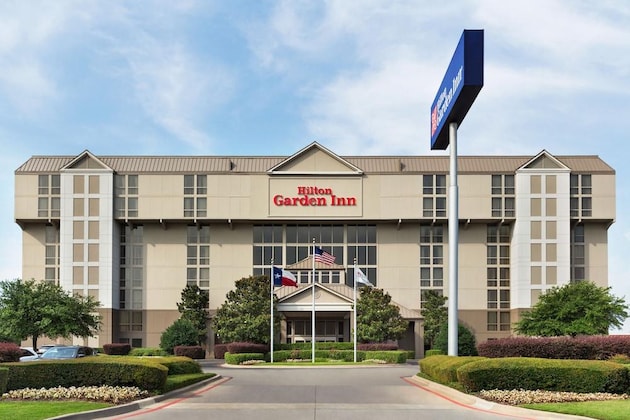 Gallery - Hilton Garden Inn Dallas Market Center