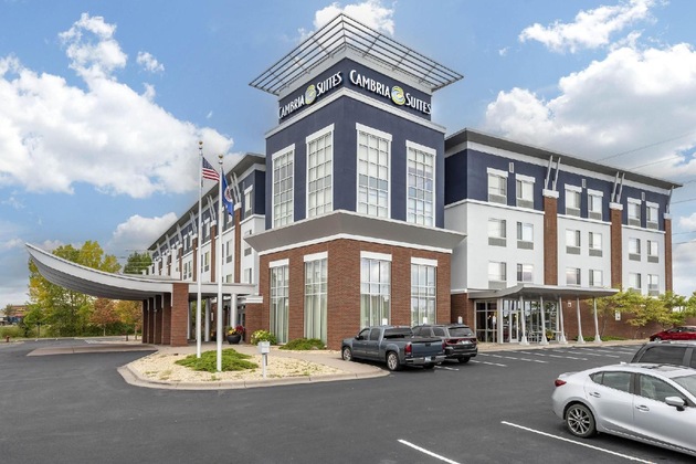 Gallery - Cambria Hotel & Suites Minneapolis Maple Grove