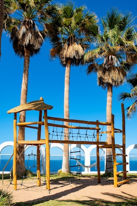 Gallery - Atlantic Holiday Hotel