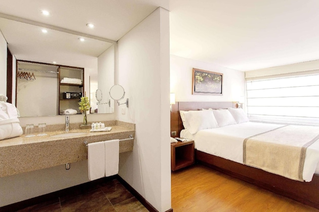 Gallery - Radisson Bogota Metrotel