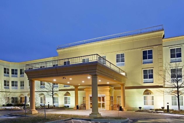 Gallery - La Quinta Inn & Suites By Wyndham Bannockburn-Deerfield