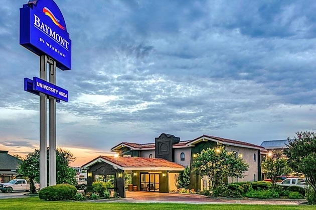 Gallery - La Quinta Inn by Wyndham Austin University Area