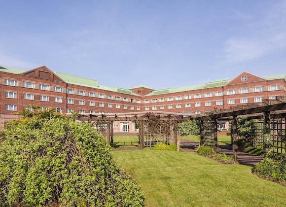 Gallery - Golden Jubilee Hotel
