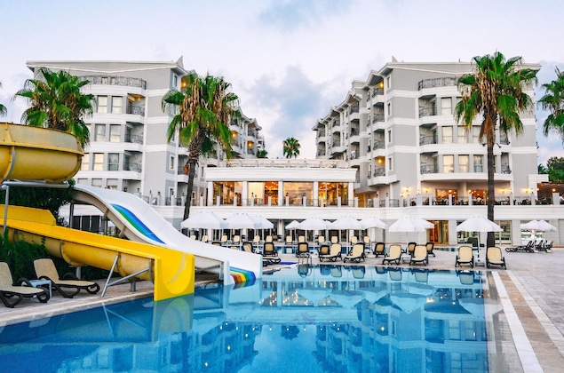 Gallery - Royal Atlantis Beach
