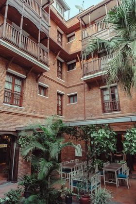 Gallery - Quay Apartments Thamel