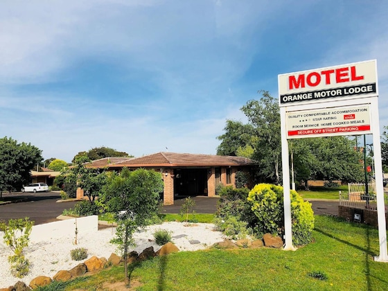 Gallery - Orange Motor Lodge