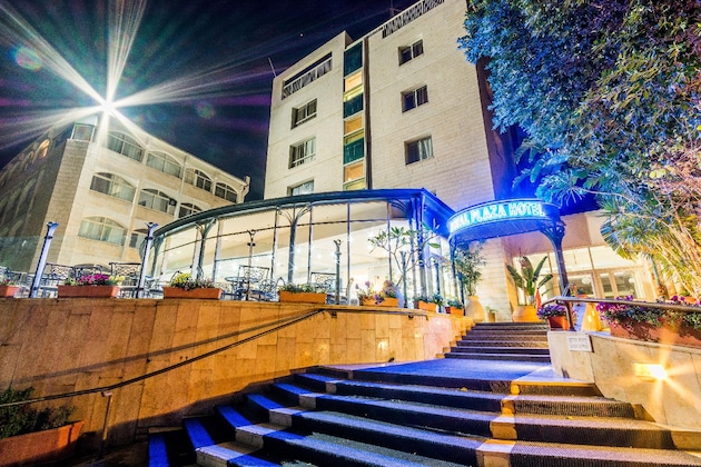 Gallery - Royal Plaza Hotel