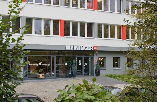 Gallery - Meininger Hotel Hamburg City Center
