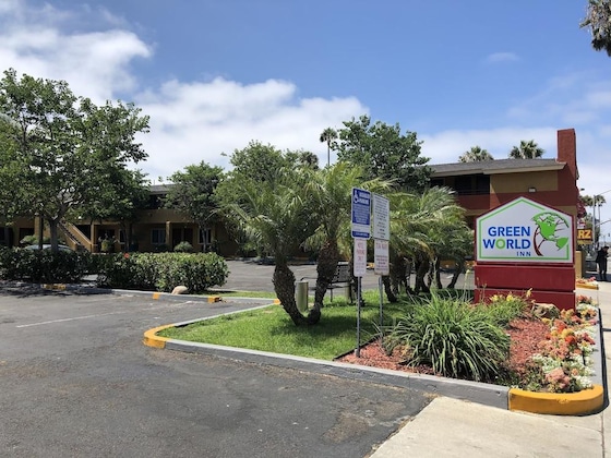 Gallery - Ramada By Wyndham Near Seaworld   Mission Beach