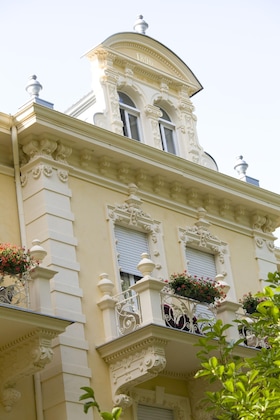 Gallery - Hotel Westend