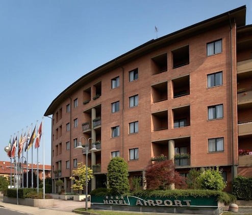 Gallery - Pacific Hotel Airport