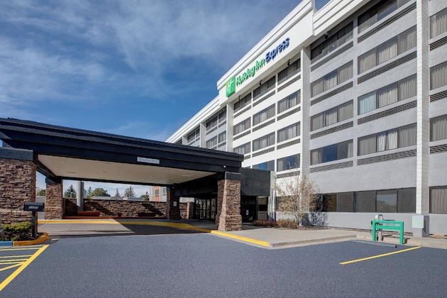Gallery - Holiday Inn Express Flagstaff By Ihg