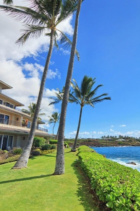 Gallery - Whalers Cove Oceanfront Resort