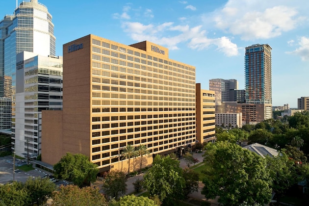 Gallery - Hilton Houston Plaza Medical Center