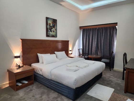 Gallery - Ramee Guestline Hotel