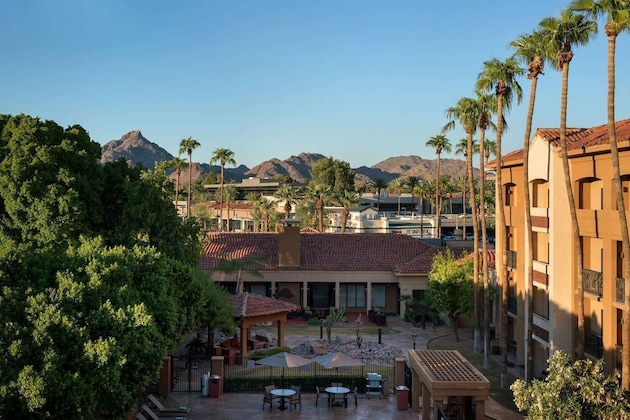 Gallery - Sonesta Select Phoenix Camelback
