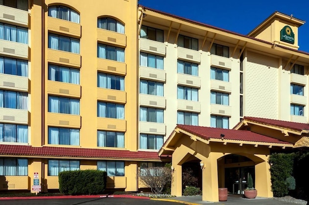Gallery - La Quinta Inn & Suites By Wyndham Seattle Sea-Tac Airport