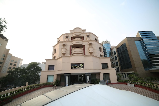 Gallery - The Amayaa