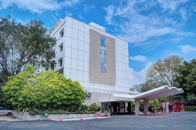 Gallery - Fortune Pandiyan Hotel