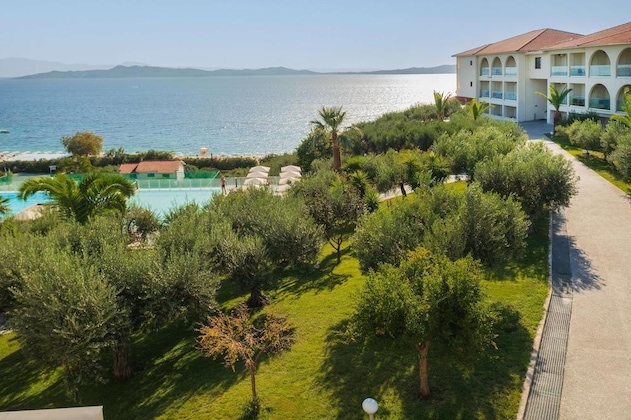 Gallery - Akrathos Beach Hotel