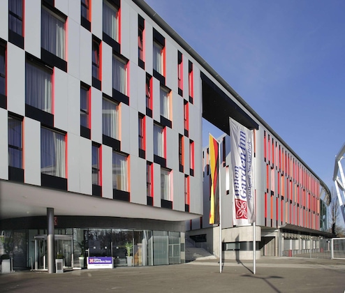 Gallery - Hilton Garden Inn Stuttgart NeckarPark
