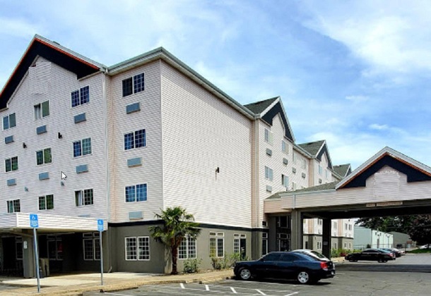 Gallery - Comfort Suites