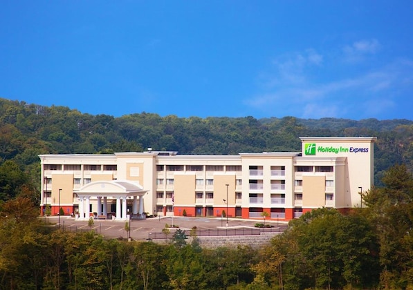 Gallery - Holiday Inn Express West Cincinnati, An Ihg Hotel