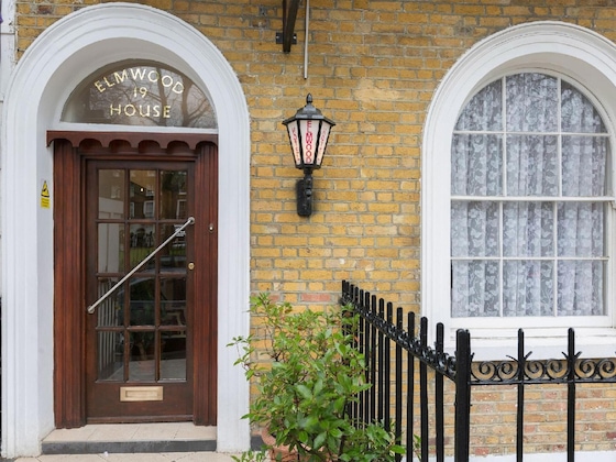 Gallery - Elmwood Hotel