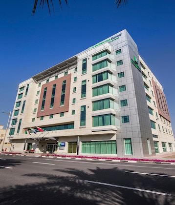 Gallery - Holiday Inn Express Dubai Jumeirah, An Ihg Hotel