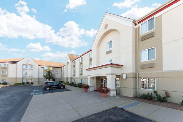 Gallery - Mainstay Suites Louisville Jeffersontown