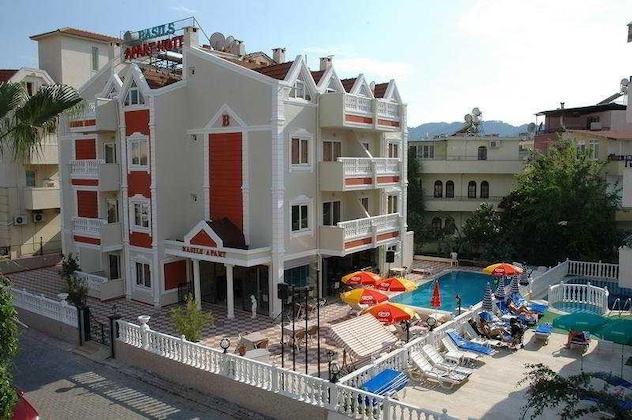 Gallery - Basils' Apart Hotel
