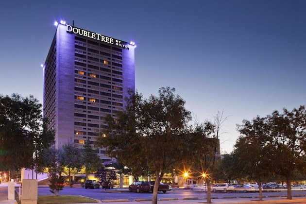 Gallery - DoubleTree by Hilton Albuquerque